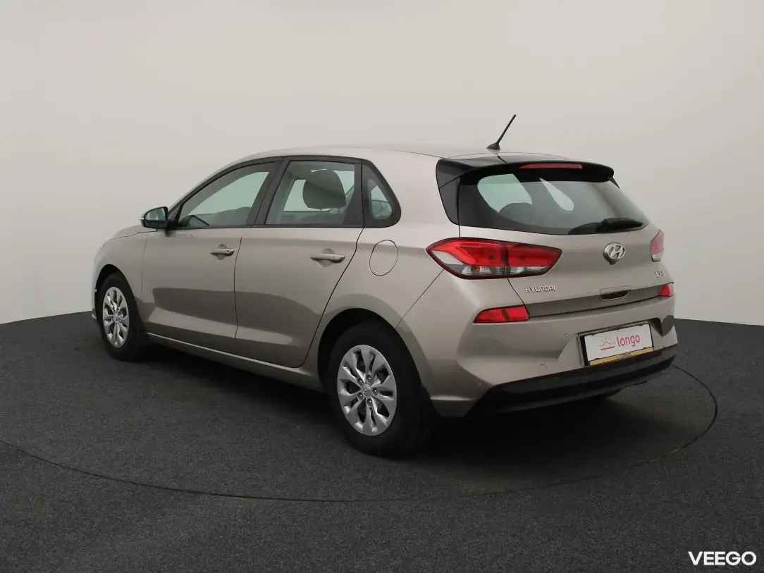 Hyundai i30 1.4 73kW