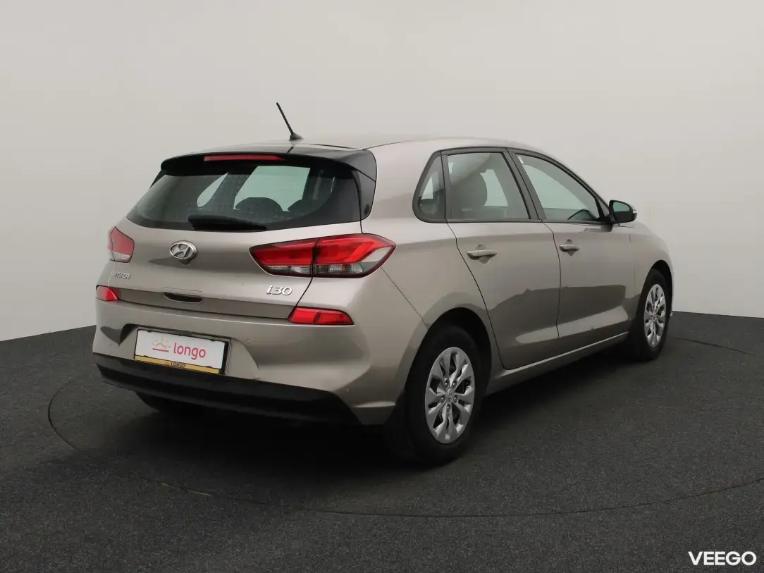Hyundai i30 1.4 73kW
