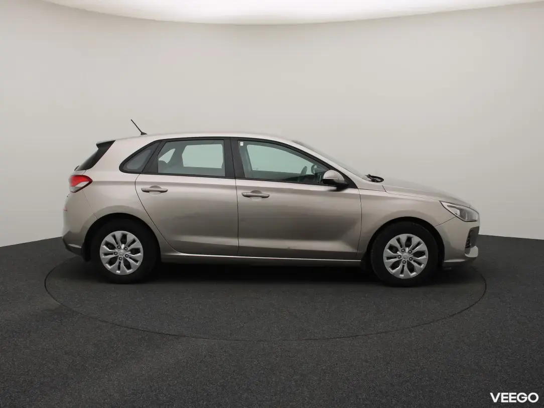 Hyundai i30 1.4 73kW