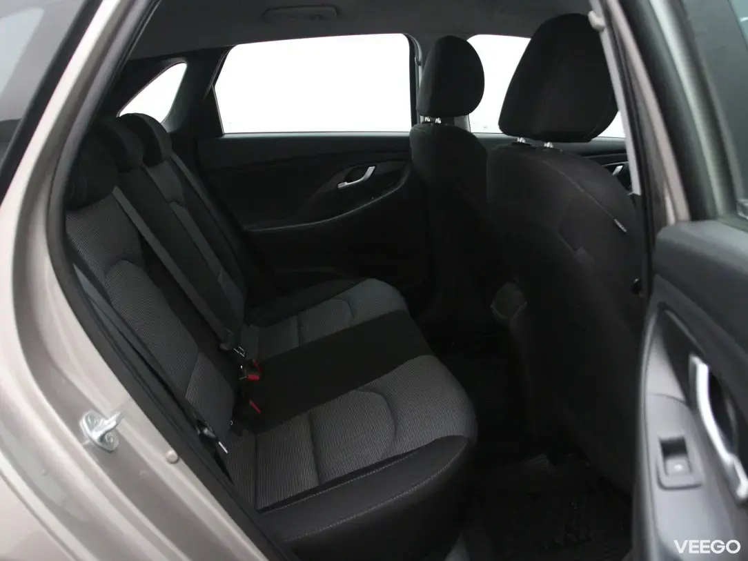Hyundai i30 1.4 73kW