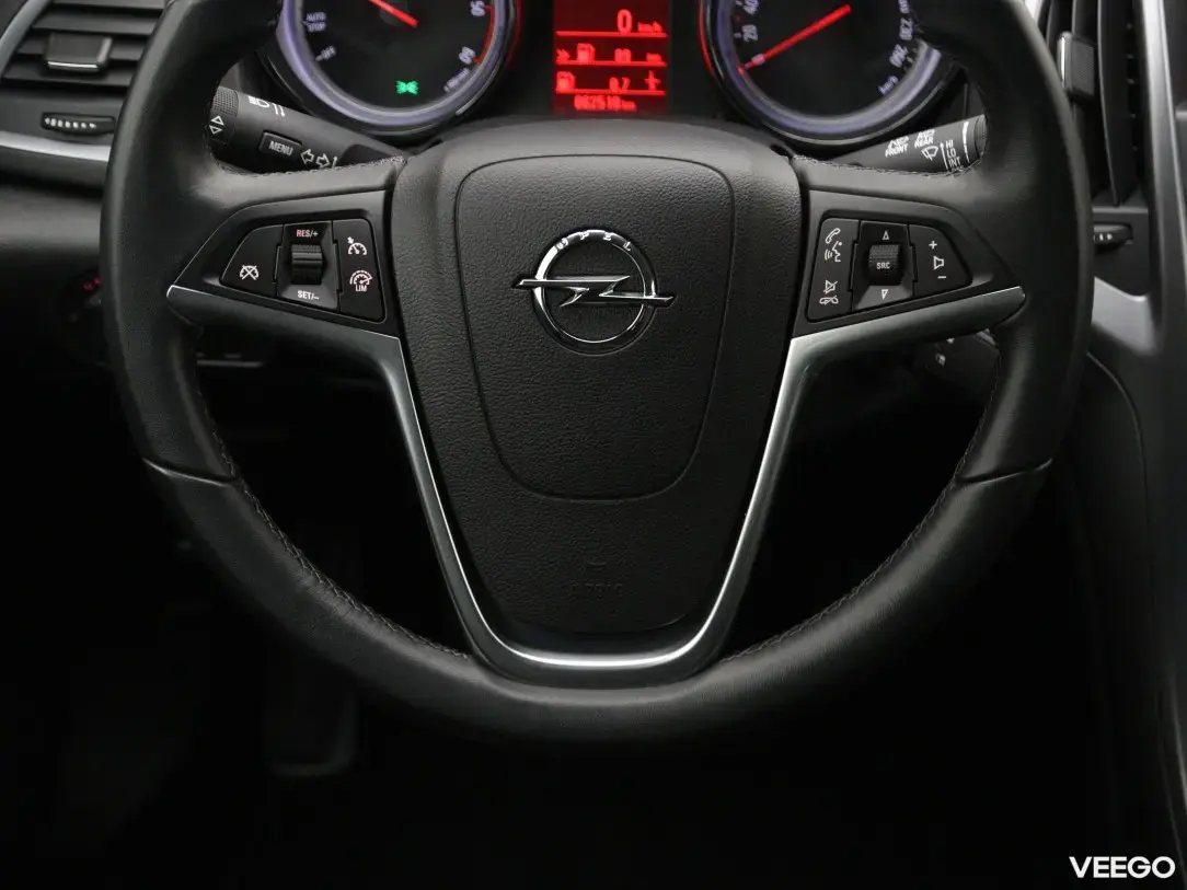 Opel Astra 1.6 100kW