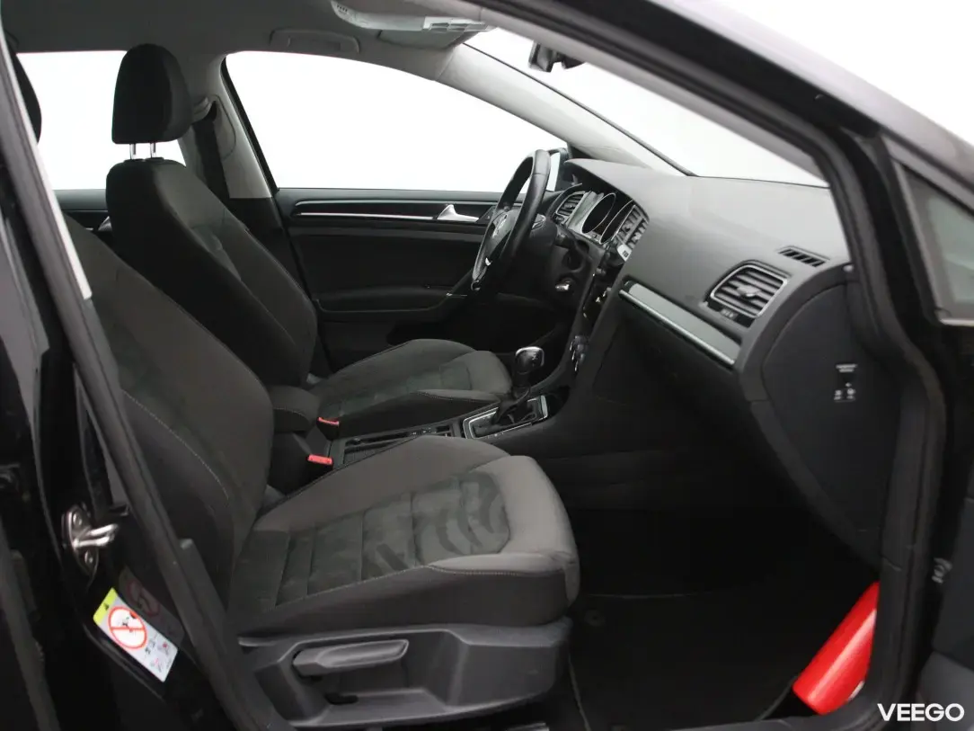 Volkswagen Golf 2 110kW