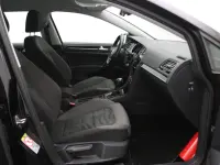 Volkswagen Golf 2 110kW thumbnail