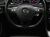 Volkswagen Golf 2 110kW thumbnail