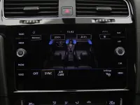 Volkswagen Golf 2 110kW thumbnail
