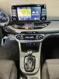 Hyundai i30 1 88kW thumbnail