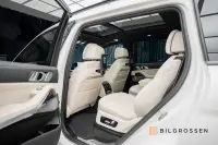 BMW X7 xDrive40d M Sport Pro B&W Sky Lounge Luft 6-Sits MOMS 259kW thumbnail