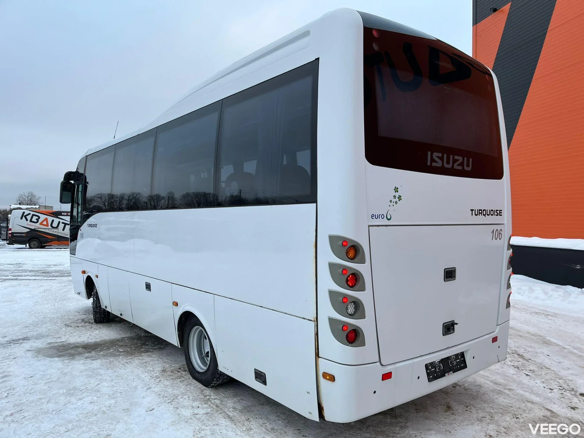 Isuzu Turquoise 36 SEATS / AC 140kW
