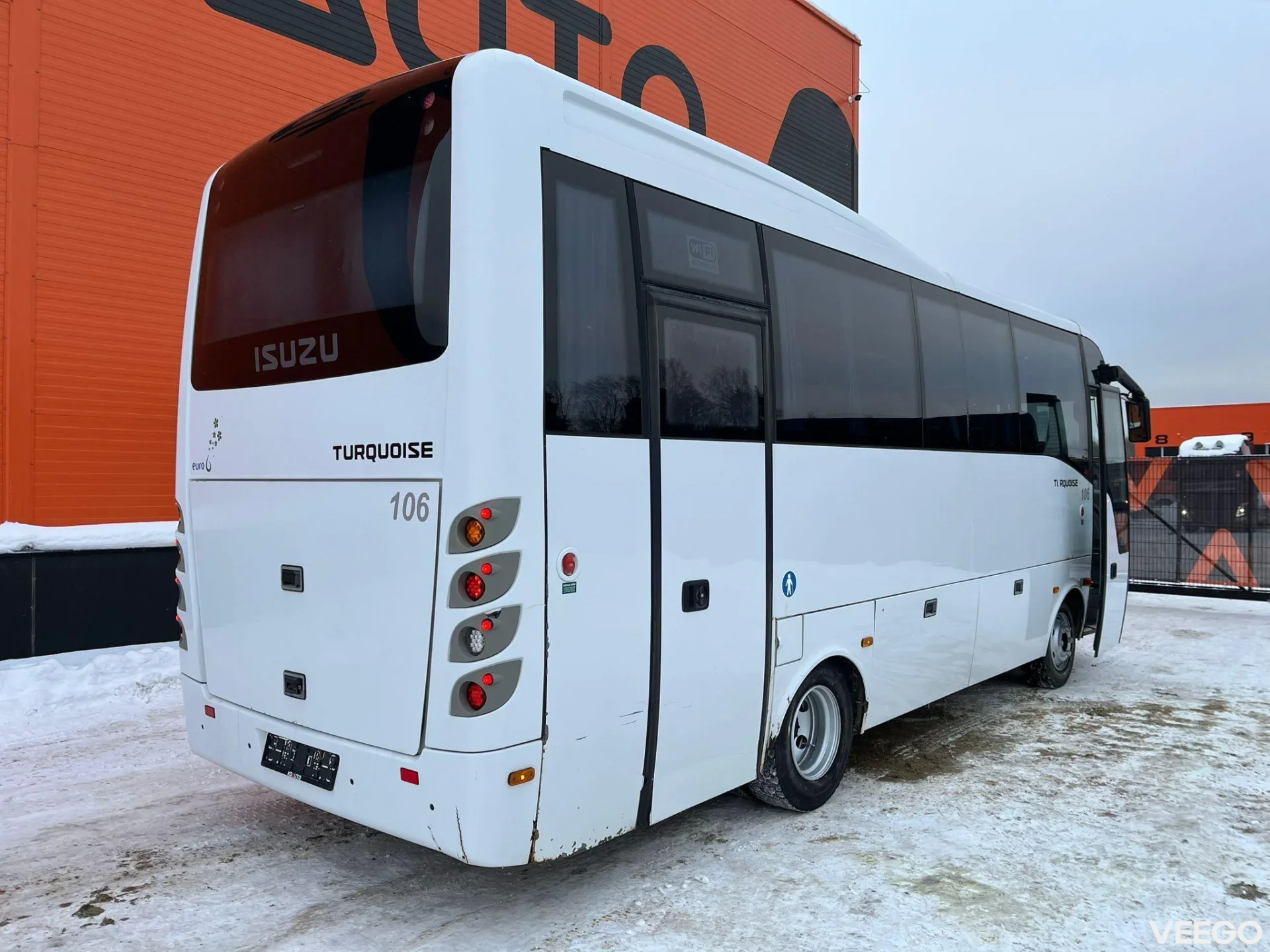 Isuzu Turquoise 36 SEATS / AC 140kW