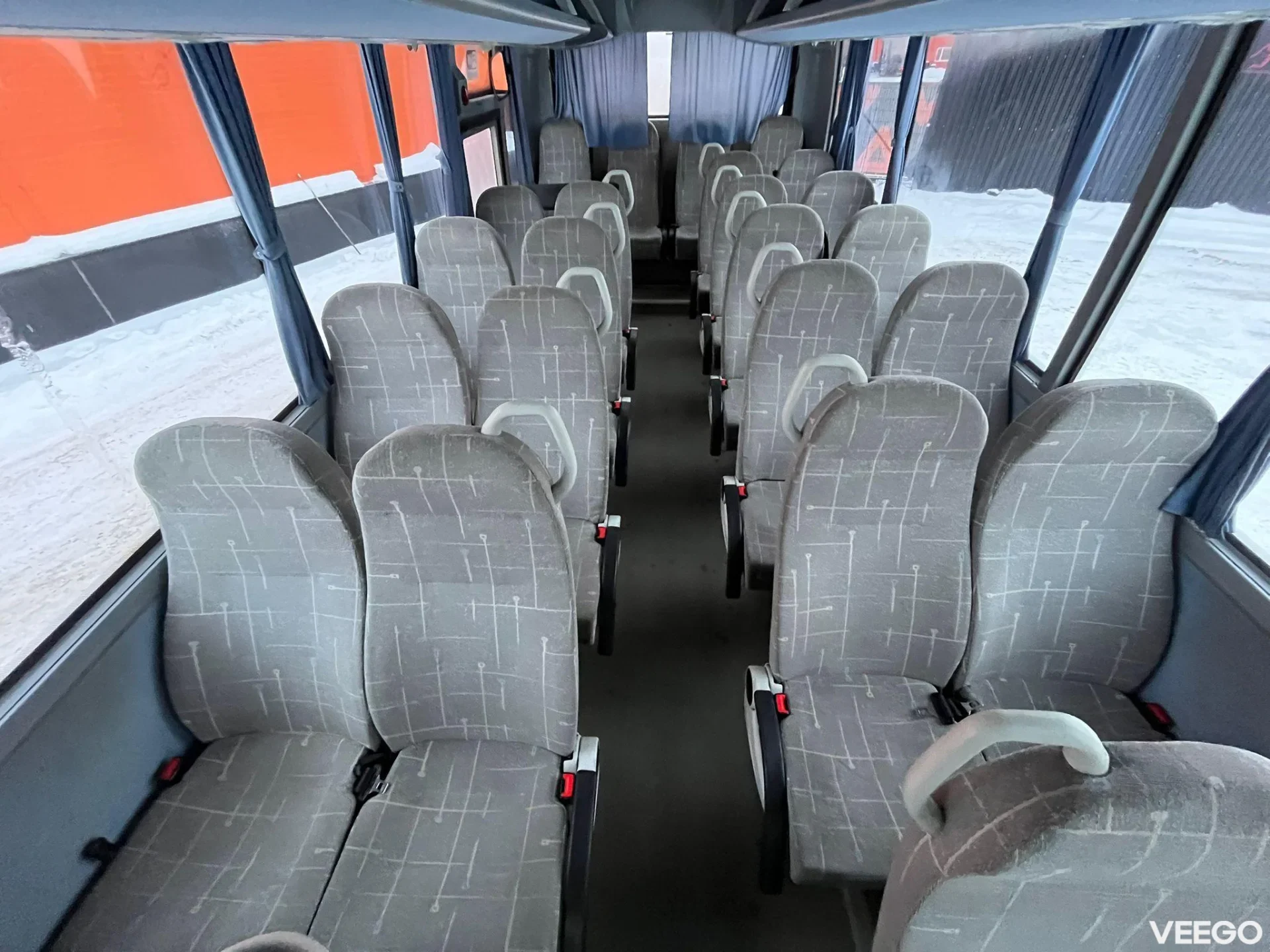Isuzu Turquoise 36 SEATS / AC 140kW