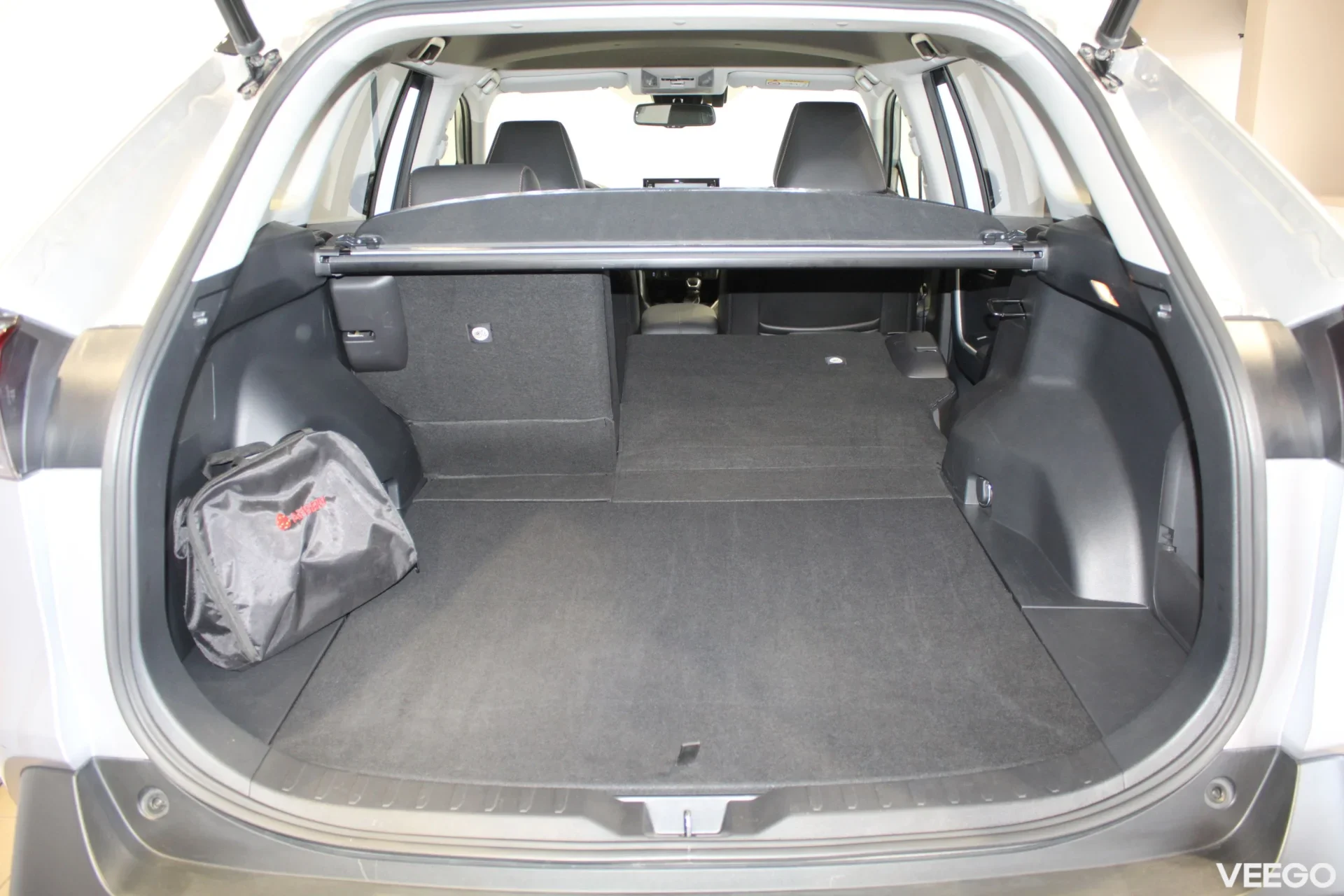 Toyota RAV4 Luxury Plus AWD 2.5 131kW