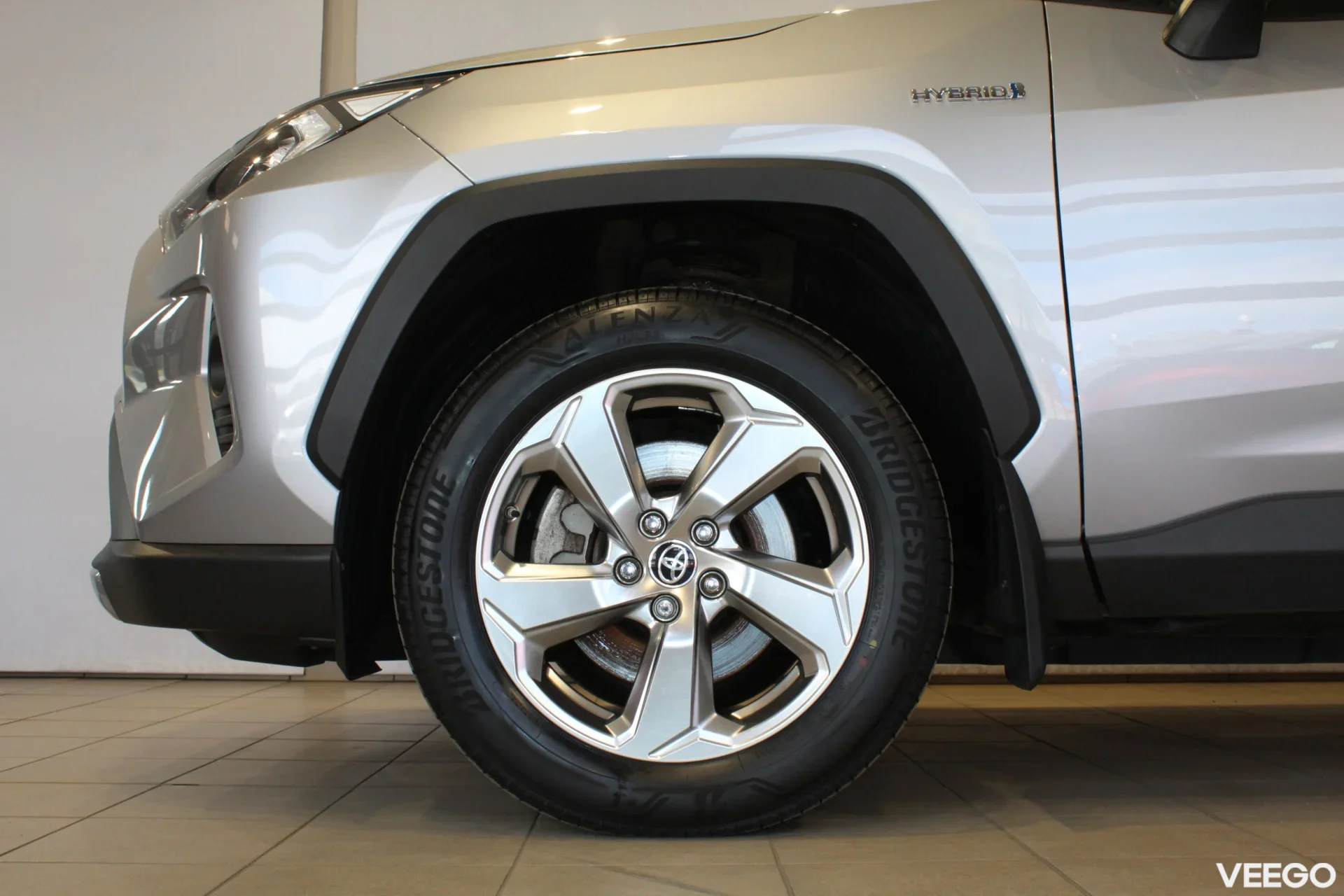 Toyota RAV4 Luxury Plus AWD 2.5 131kW