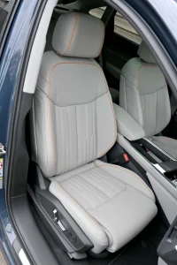 Audi Q8 e-tron 55 SPORTBACK B&O SAFETY PRO 114 kWh 300kW thumbnail
