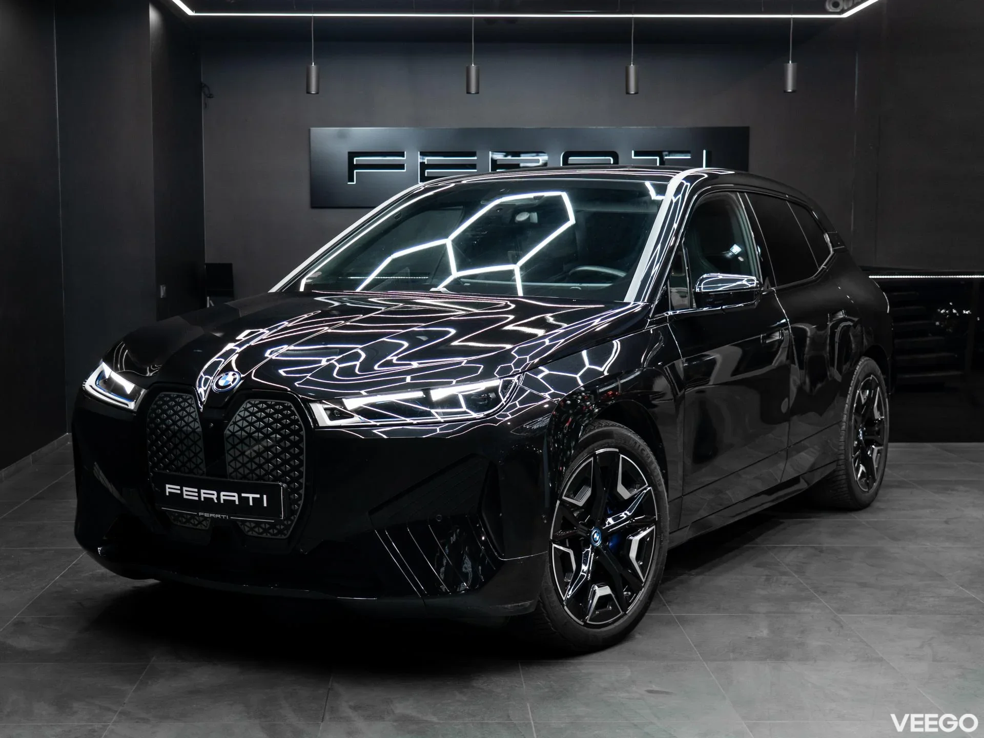 BMW iX 240kW
