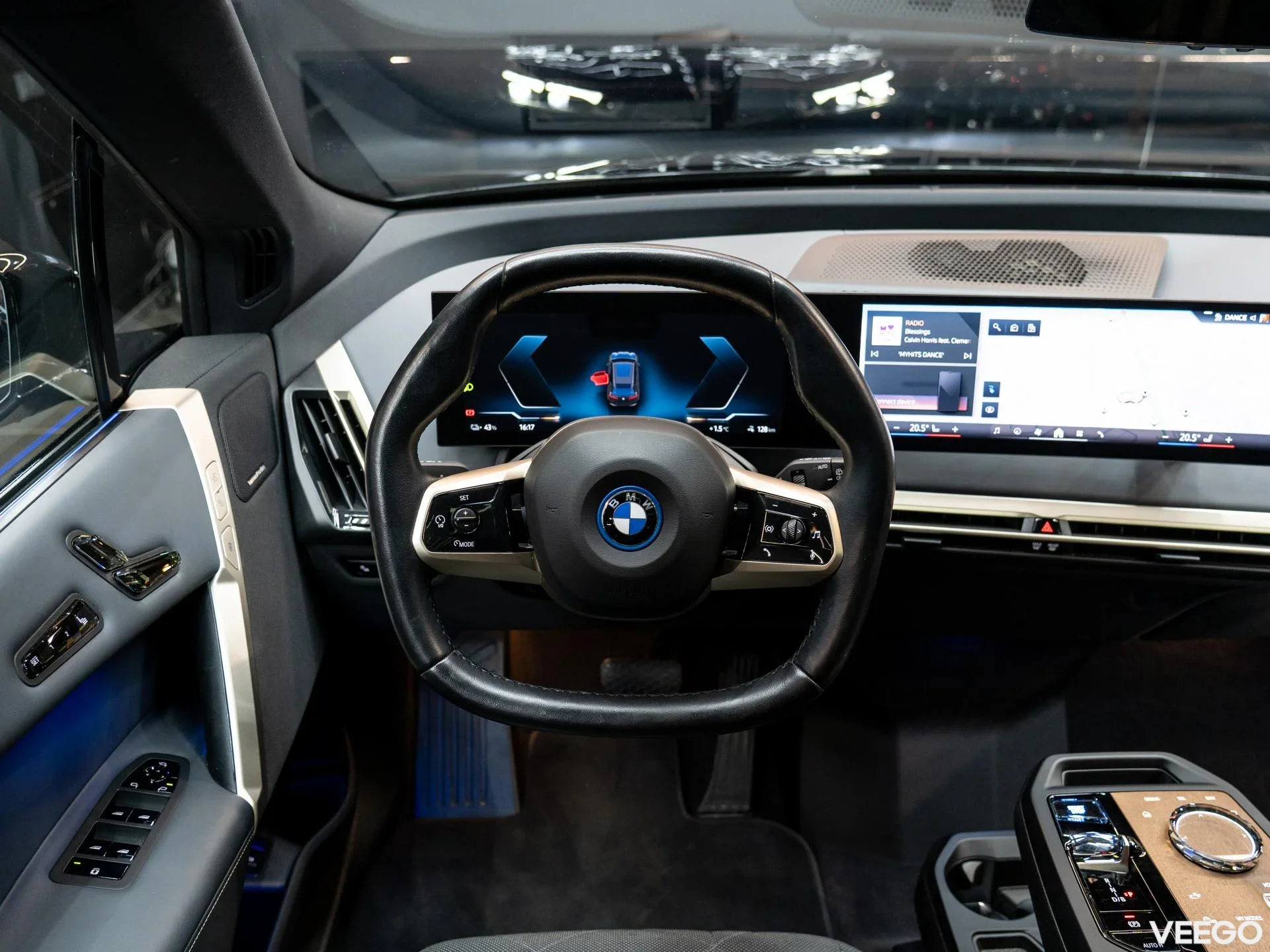 BMW iX 240kW