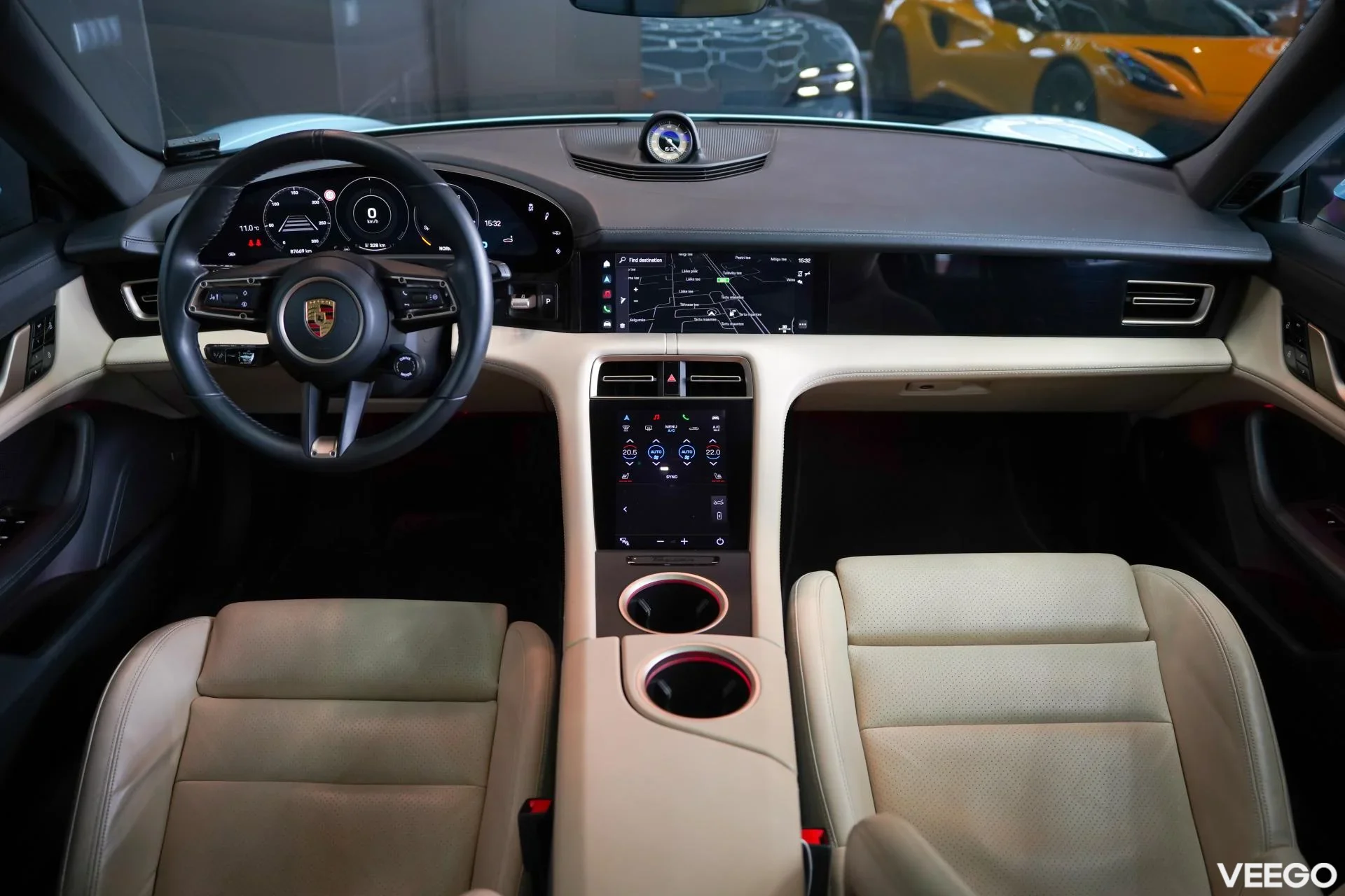 Porsche Taycan 360kW