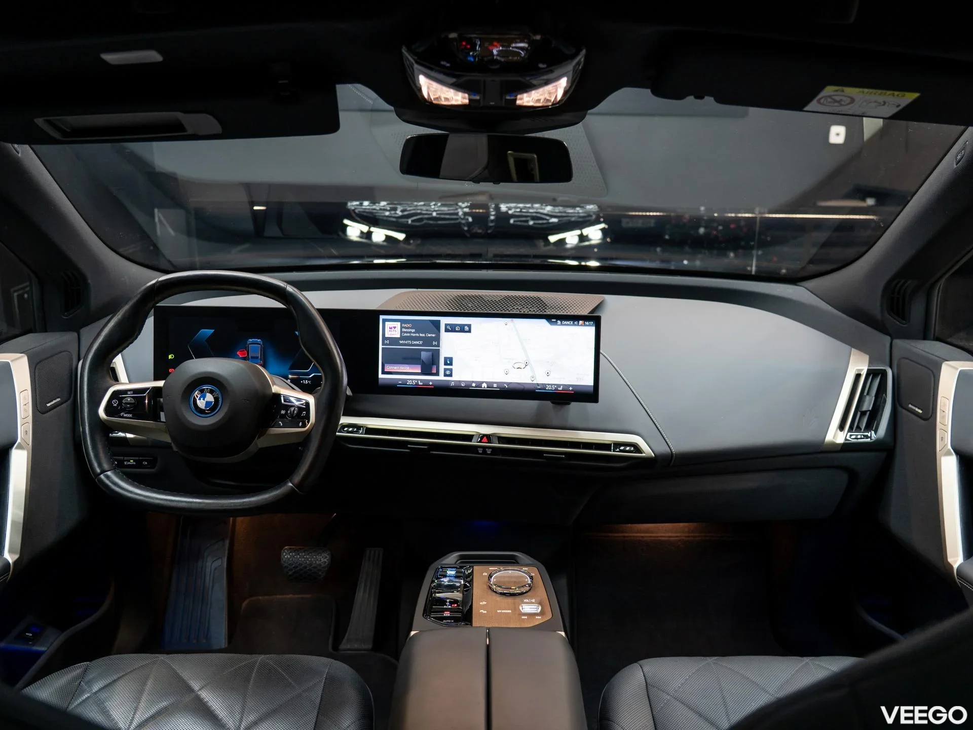 BMW iX 240kW