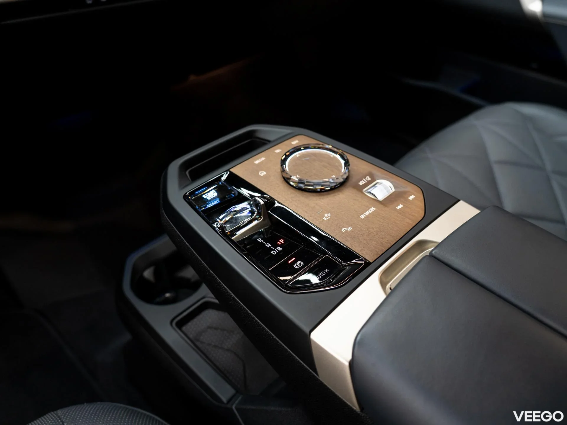 BMW iX 240kW