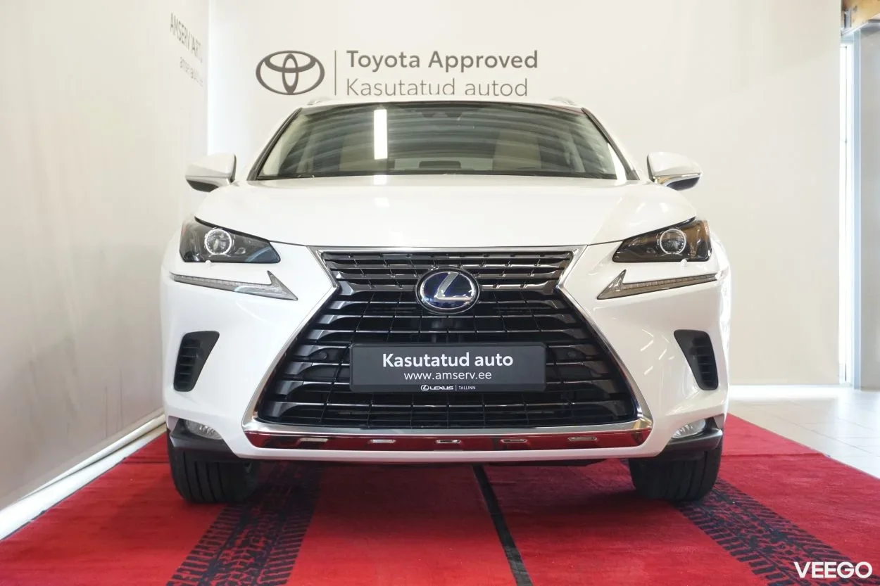 Lexus NX 300h Executive 2.5 114kW