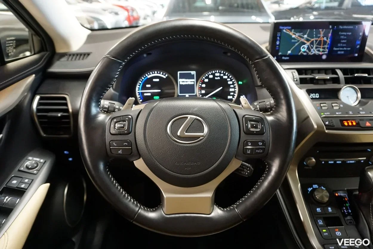 Lexus NX 300h Executive 2.5 114kW