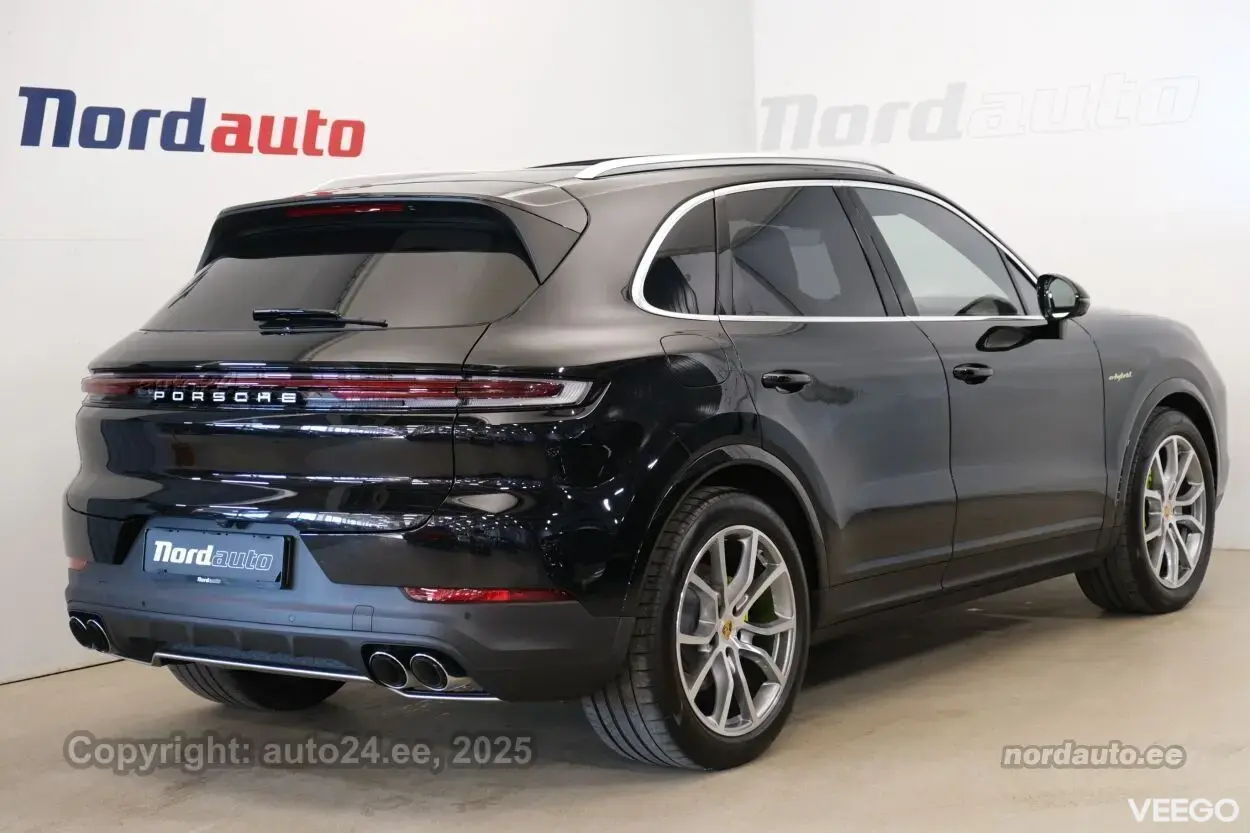 Porsche Cayenne E-Hybrid - 3 346kW
