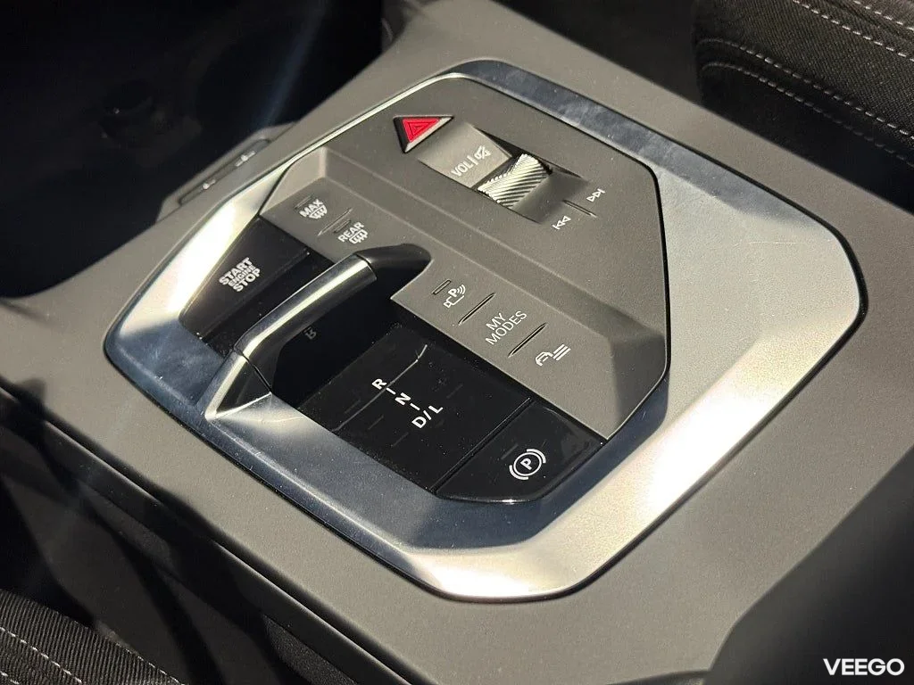BMW 120 M Sport Design Tonade Rutor Rattvärme 18" Park Assist