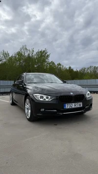 BMW 320 2.0 135kW thumbnail