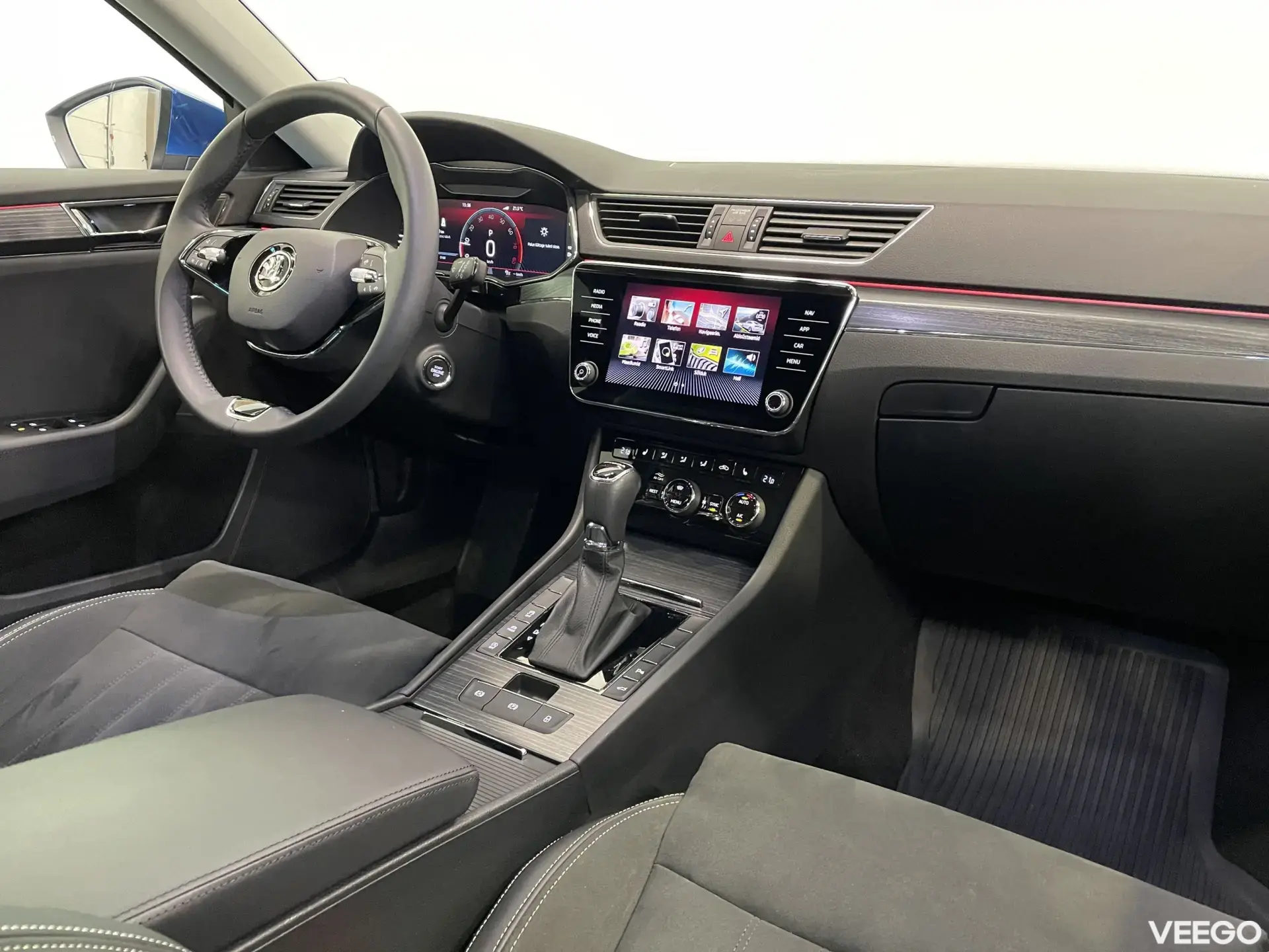 Skoda Superb Combi Elegance FL 140kW