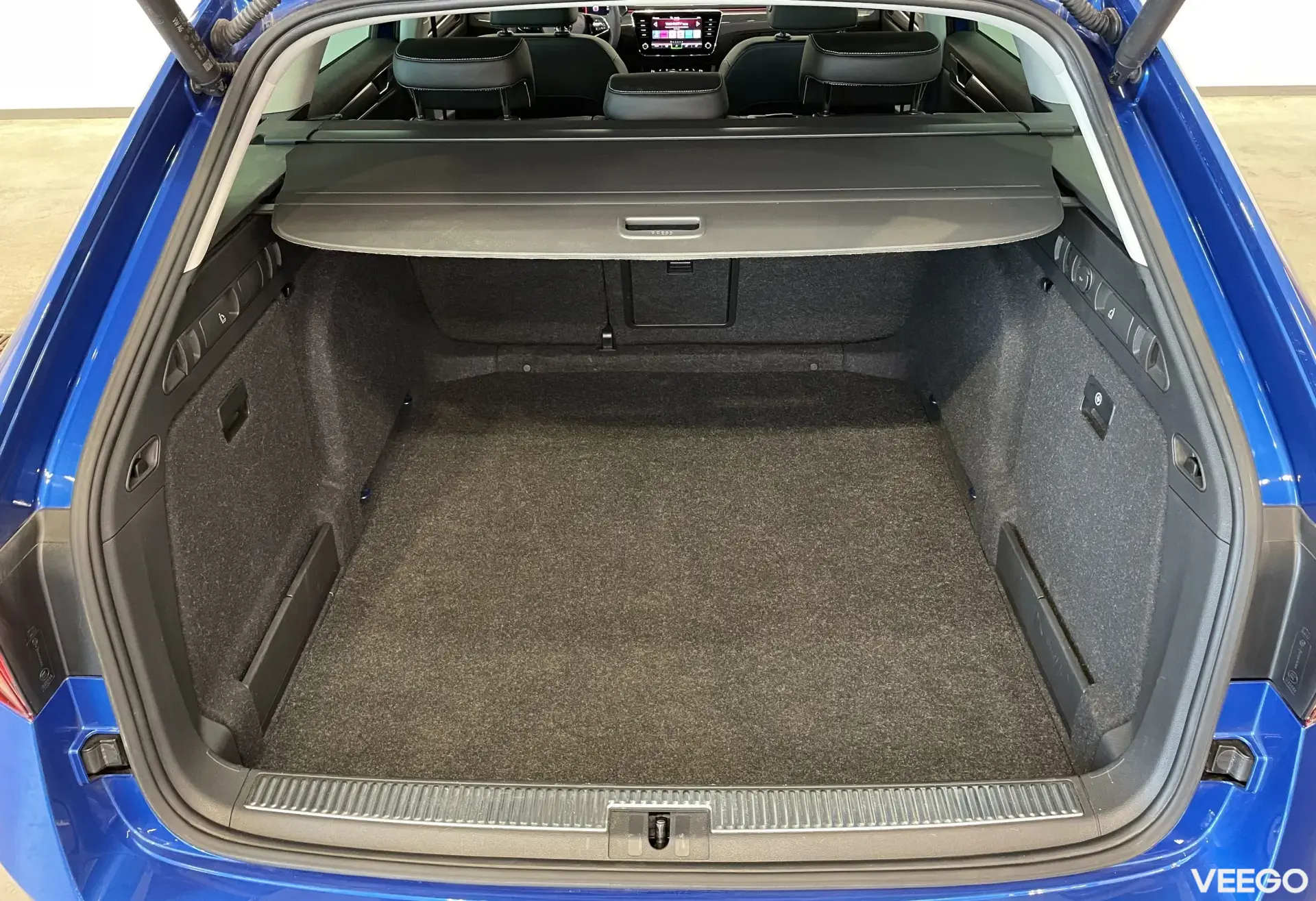 Skoda Superb Combi Elegance FL 140kW