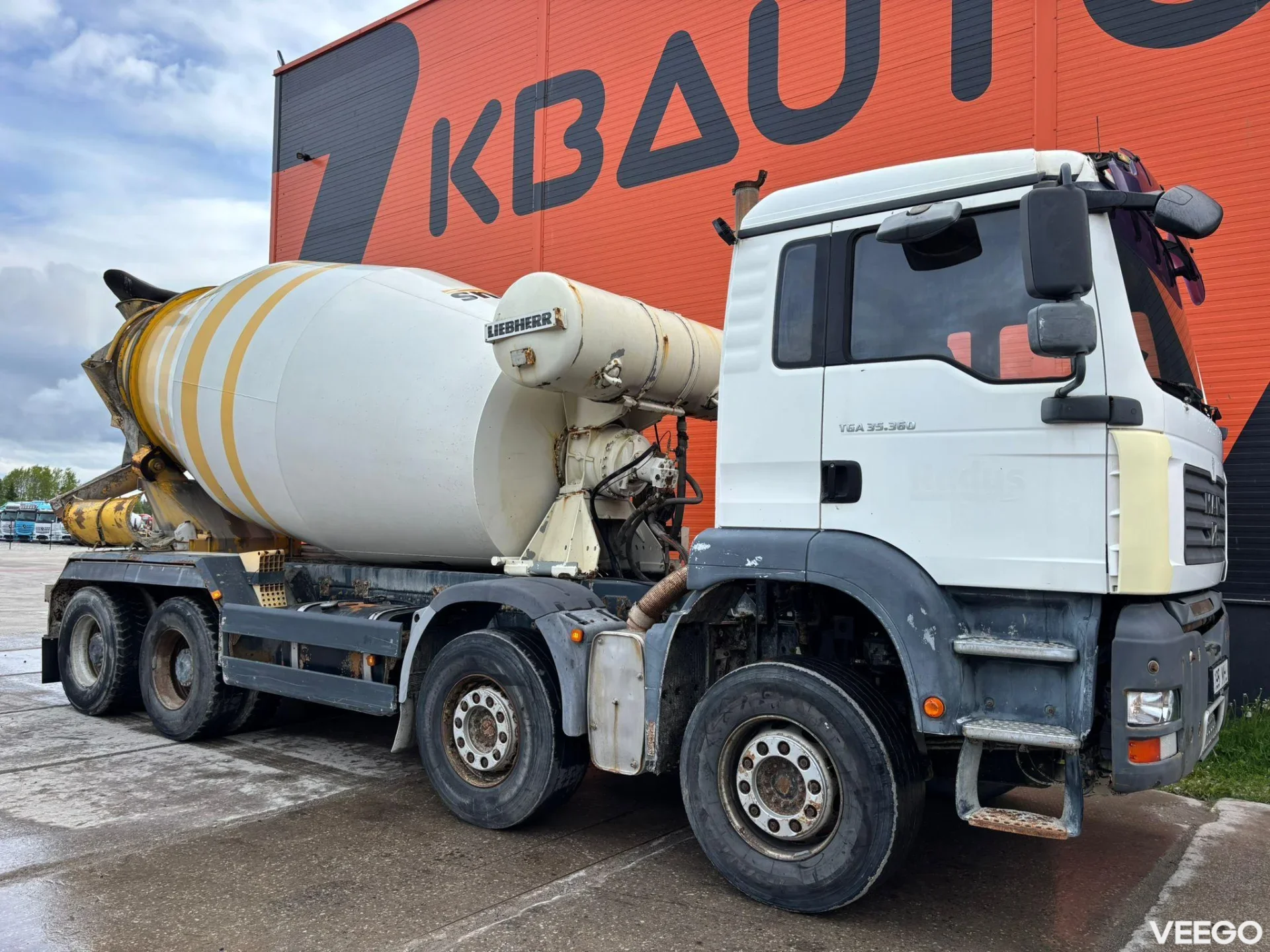 MAN TGA LIEBHERR 9 m3 / FULL STEEL 360kW