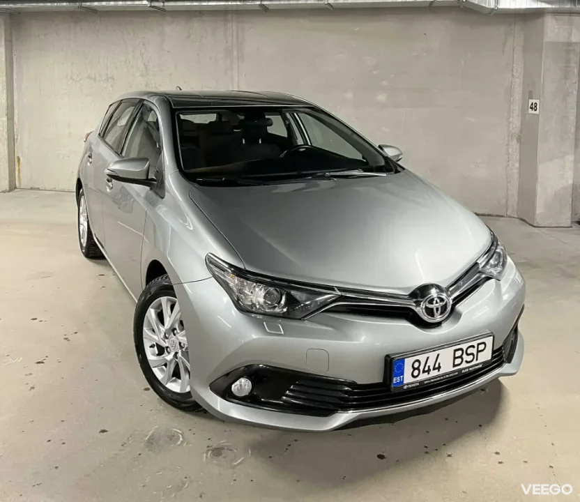Toyota Auris 1.6 97kW