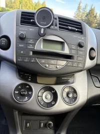 Toyota RAV4 2.2 100kW thumbnail