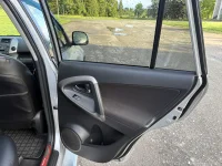 Toyota RAV4 2.2 100kW thumbnail