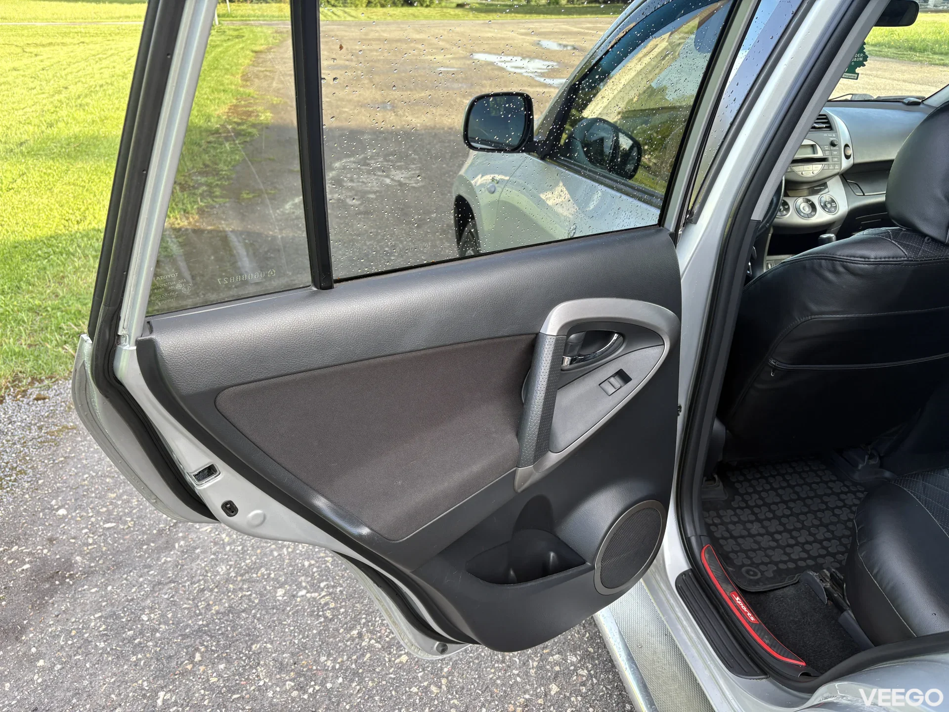 Toyota RAV4 2.2 100kW