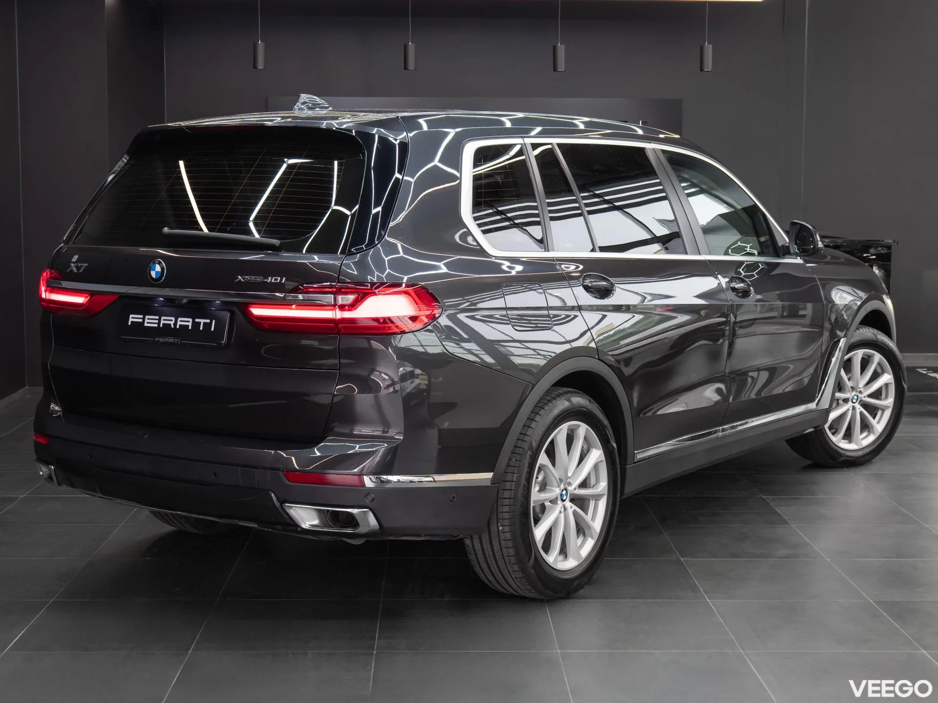 BMW X7 3.0 245kW