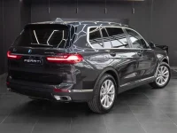 BMW X7 3.0 245kW thumbnail