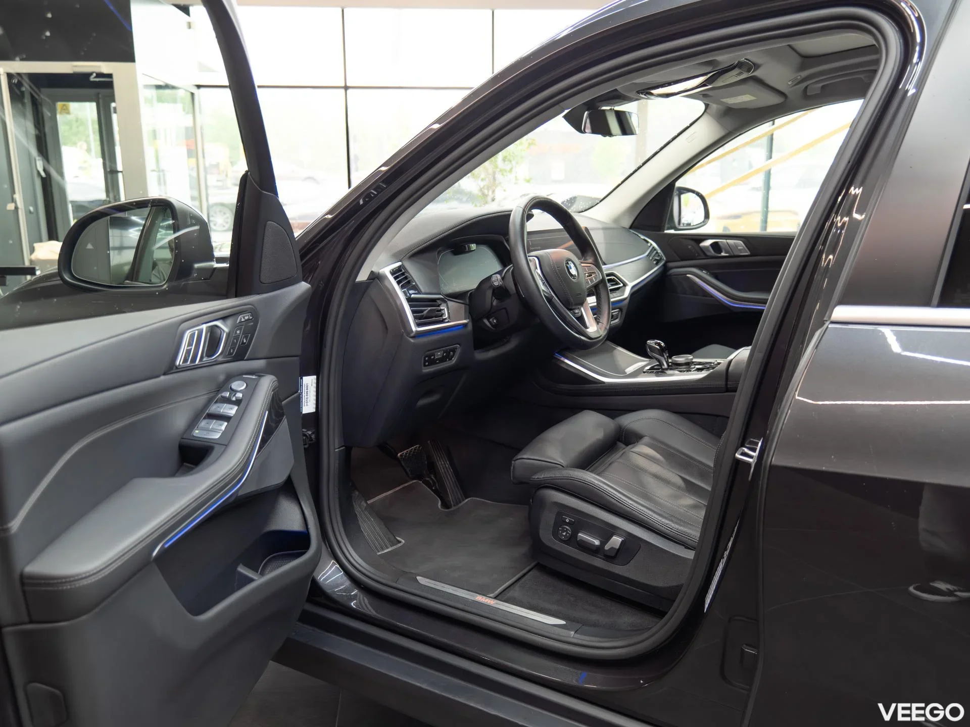 BMW X7 3.0 245kW