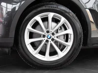 BMW X7 3.0 245kW thumbnail