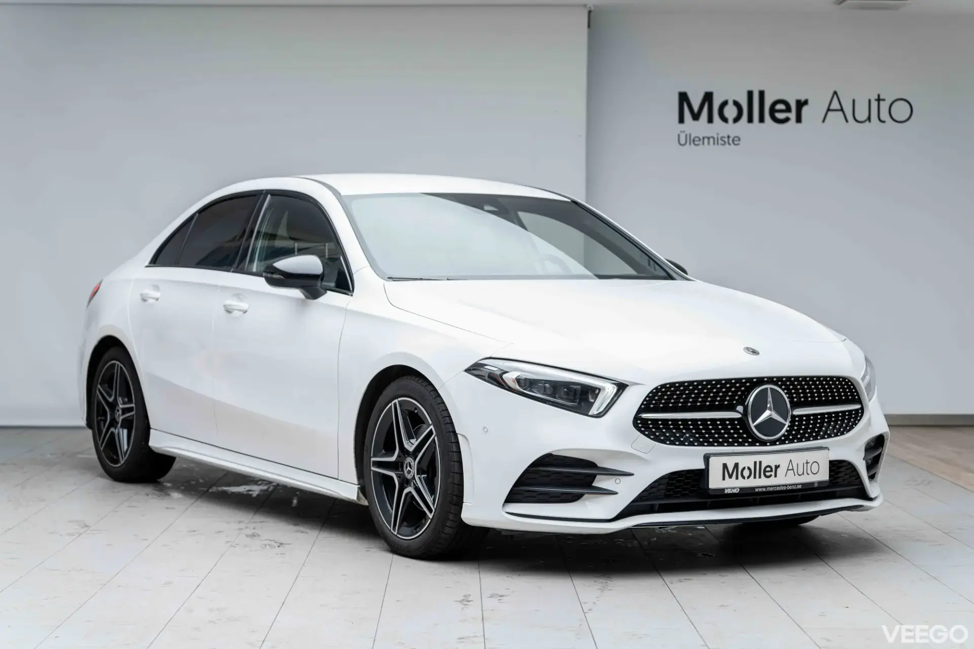 Mercedes-Benz A200 120kW
