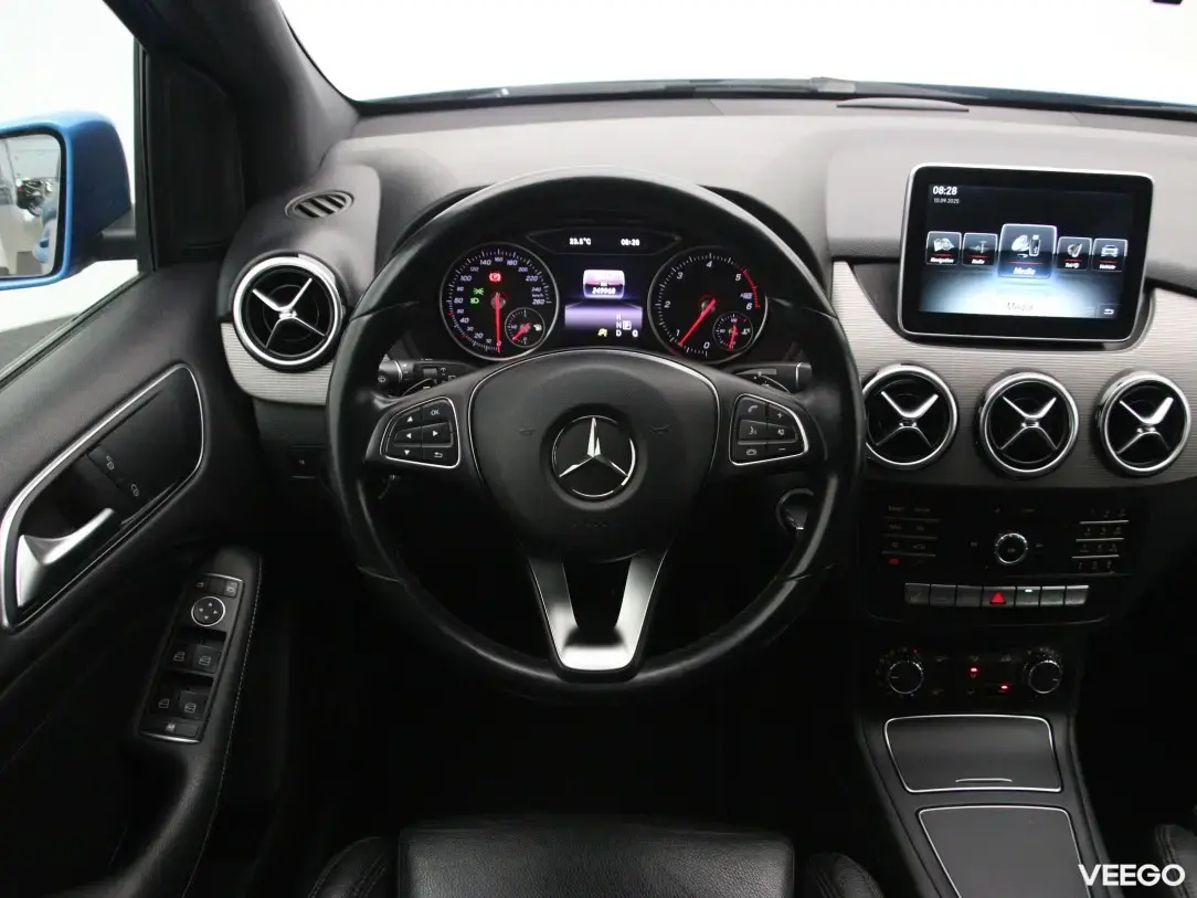 Mercedes-Benz B200 2.1 100kW