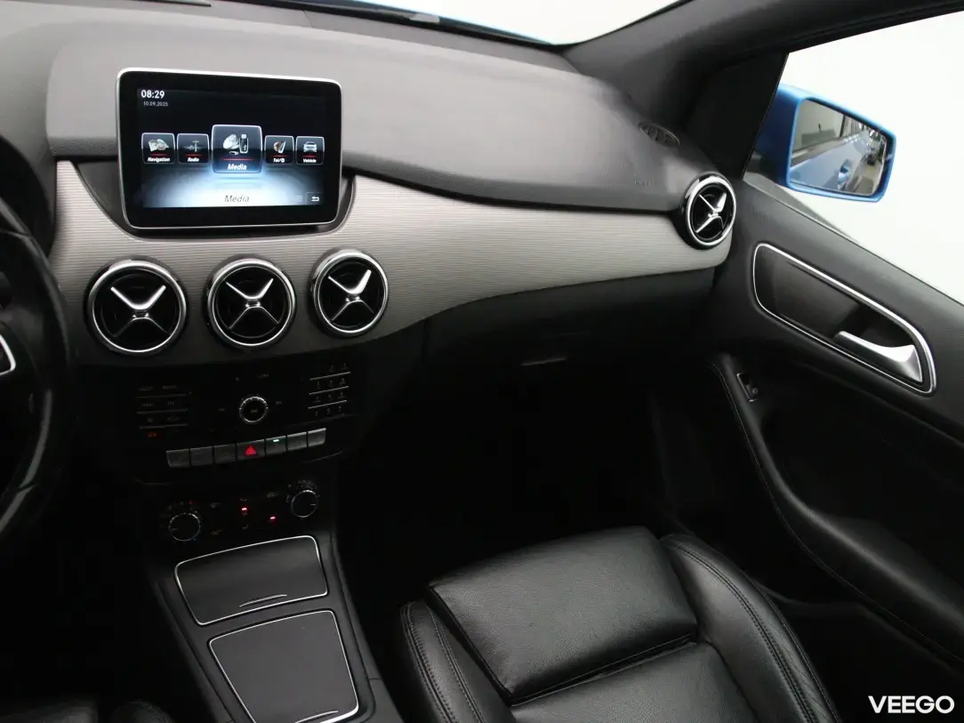 Mercedes-Benz B200 2.1 100kW