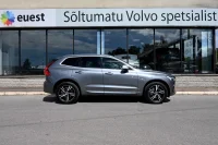 Volvo XC60 AWD R-DESIGN XENIUM PRO INTELLI SAFE MY2018 2 173kW thumbnail