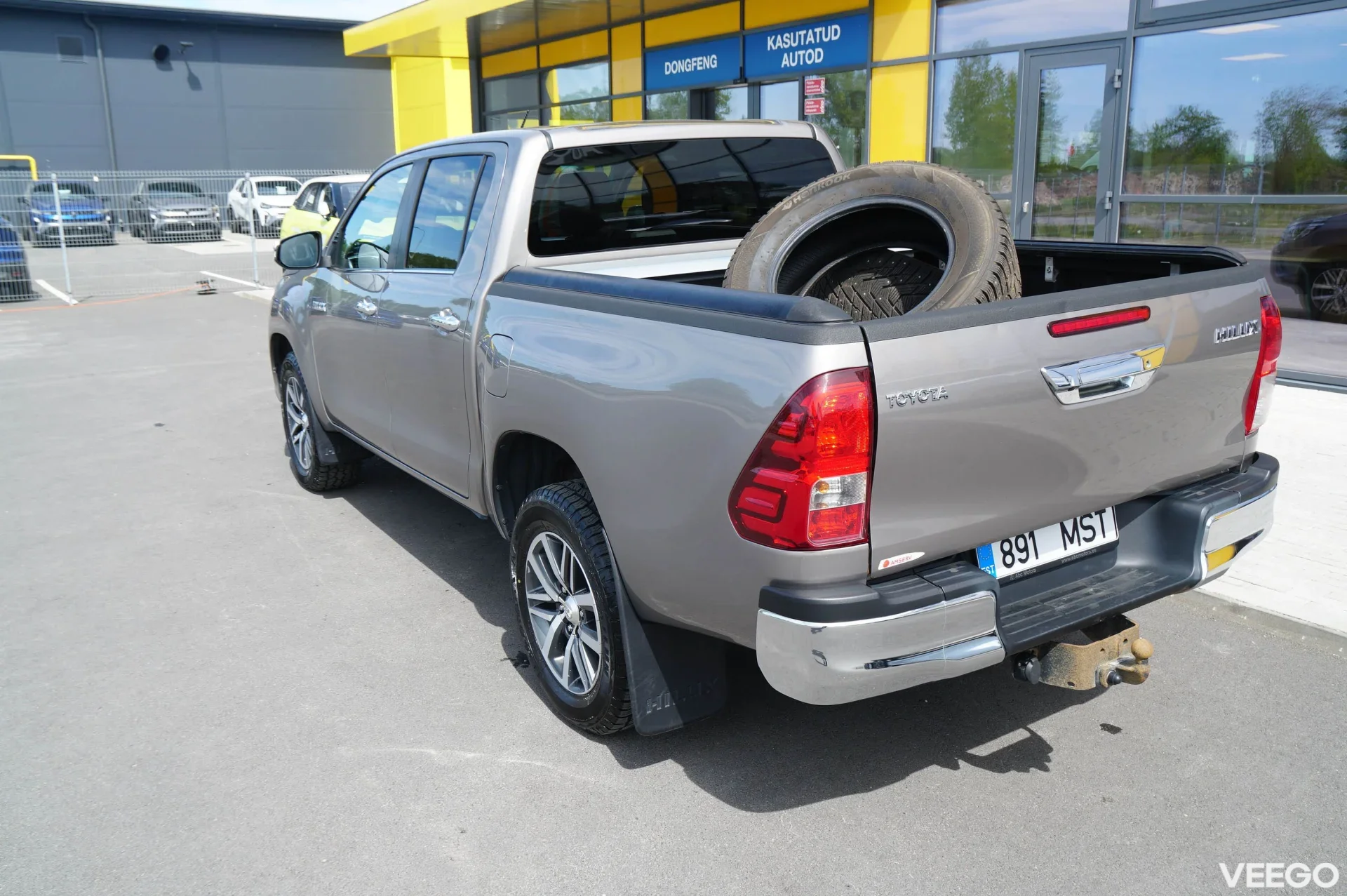 Toyota Hilux - 2.4 110kW