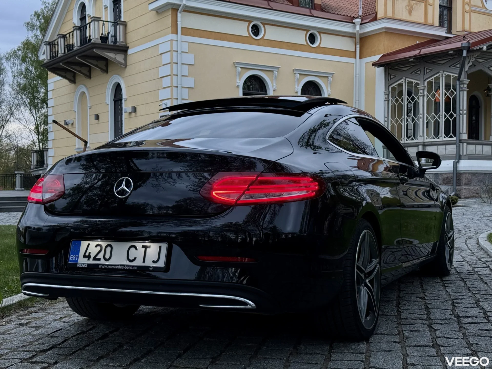 Mercedes-Benz C220 2.1 125kW