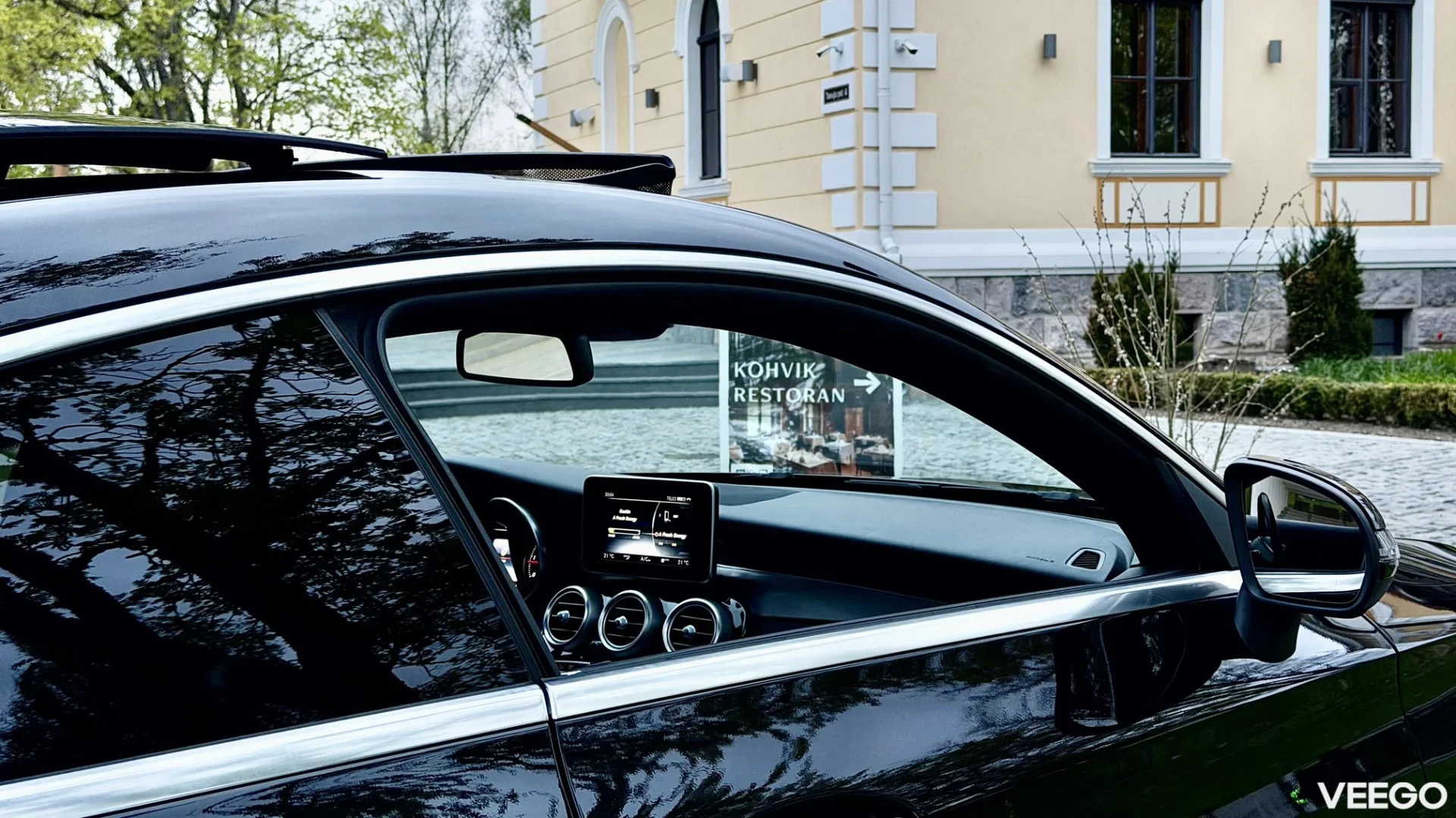 Mercedes-Benz C220 2.1 125kW