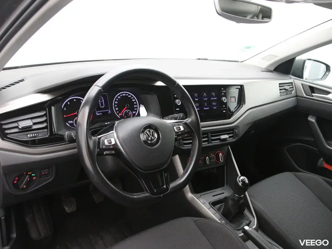 Volkswagen Polo 1 70kW