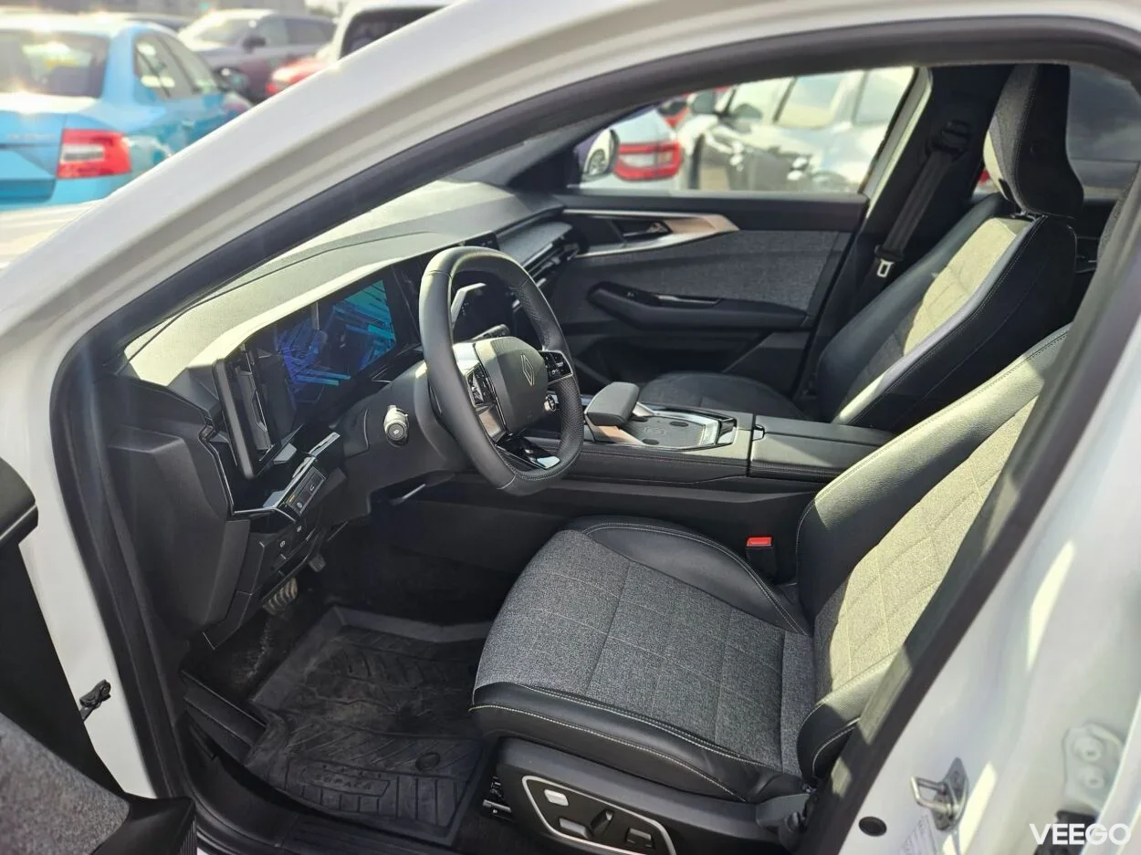 Renault Espace Techno 1.2 127kW