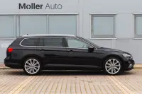 Volkswagen Passat 110kW thumbnail