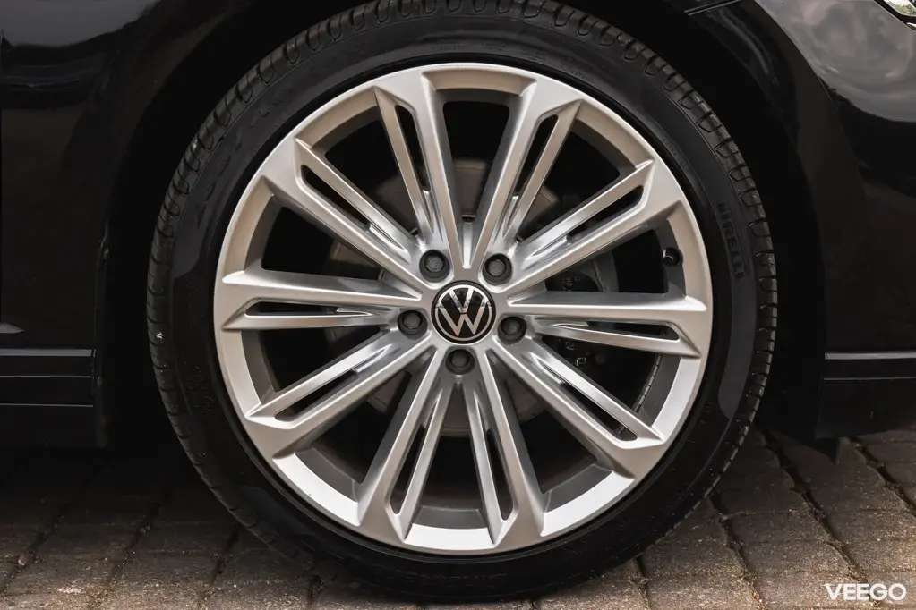 Volkswagen Passat 110kW