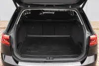 Volkswagen Passat 110kW thumbnail